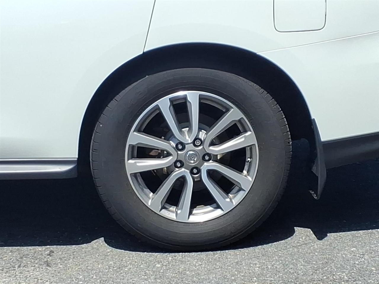 Nissan Pathfinder 4WD 4dr S *Ltd Avail* 2015