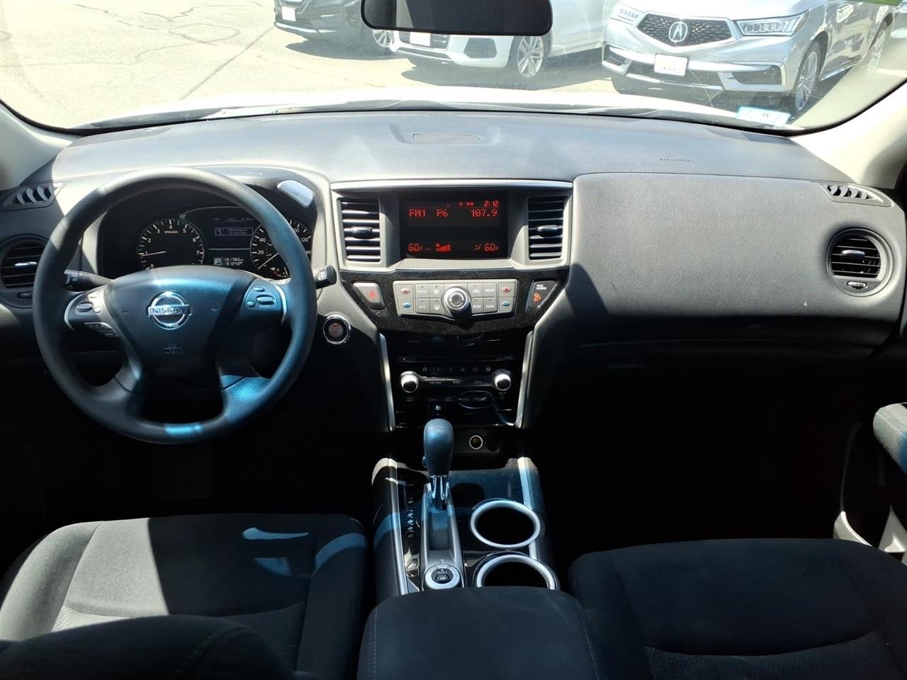 Nissan Pathfinder 4WD 4dr S *Ltd Avail* 2015