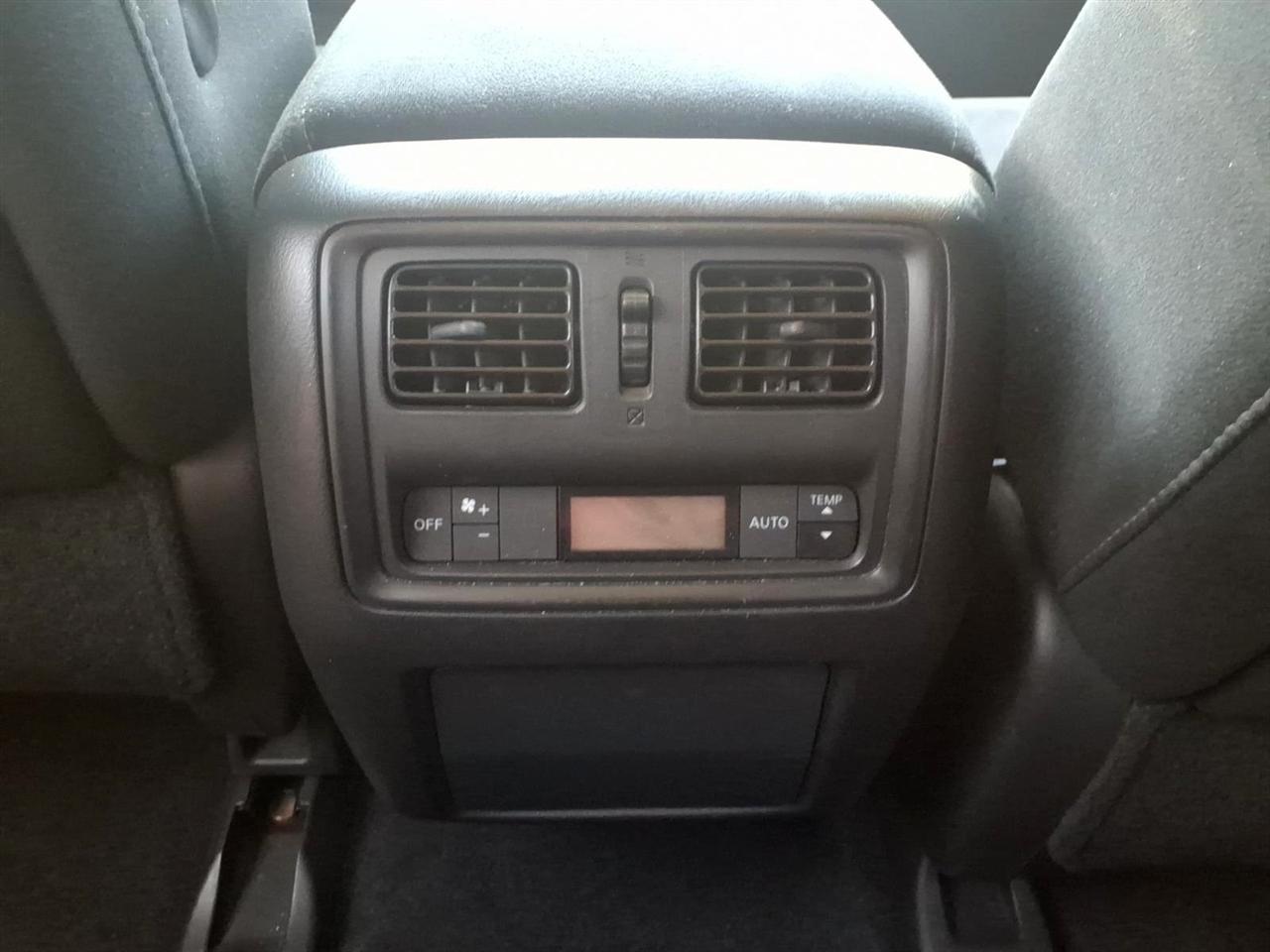 Nissan Pathfinder 4WD 4dr S *Ltd Avail* 2015