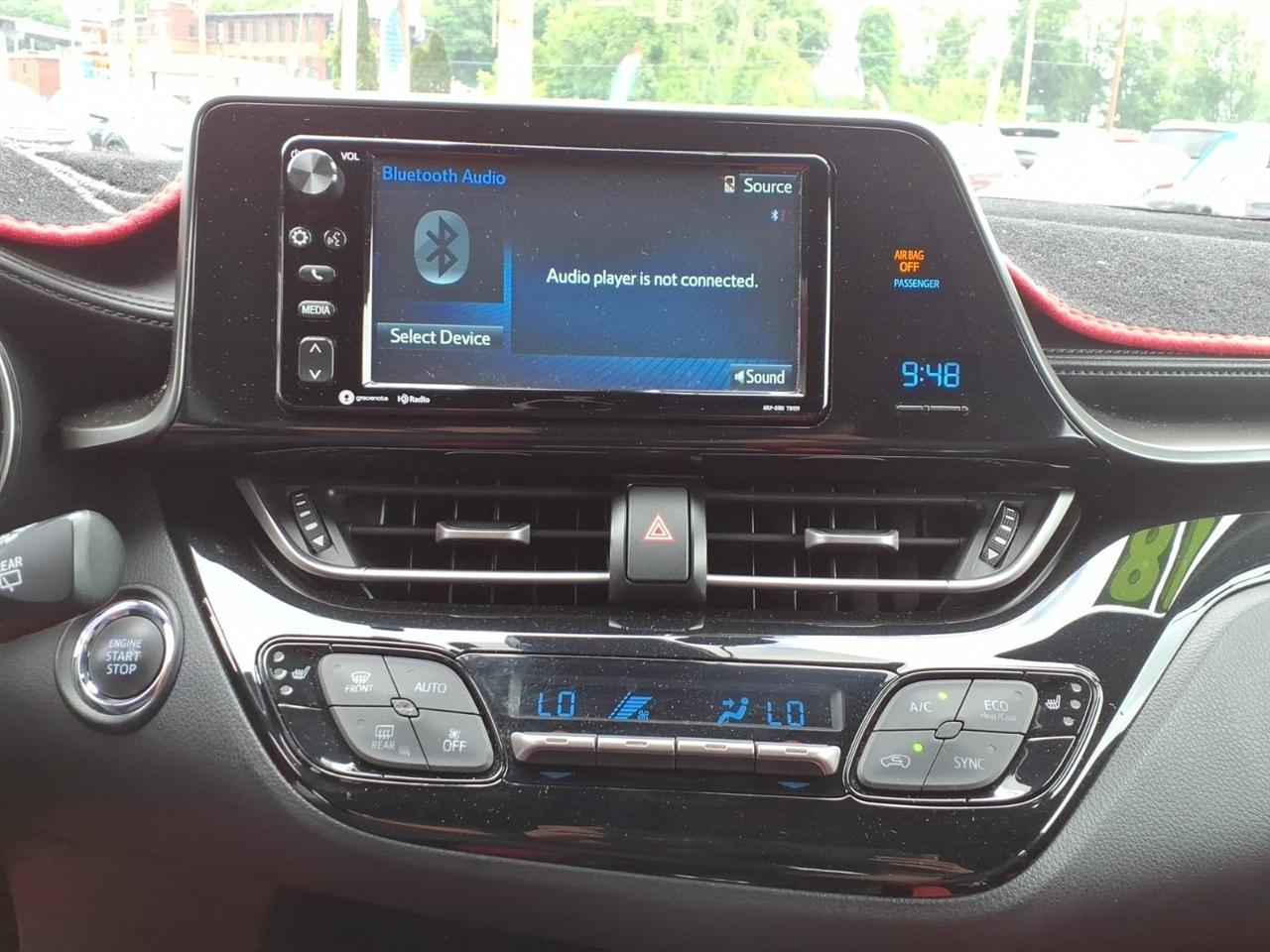 Toyota C-HR XLE FWD (Natl) 2018