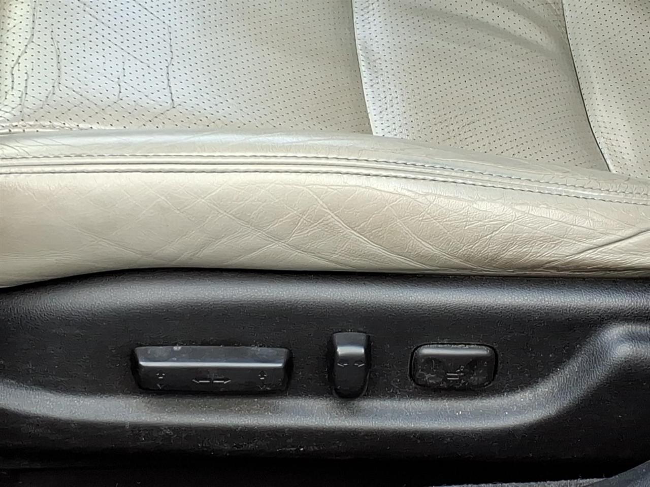 Acura TL 4dr Sdn Auto SH-AWD Tech 2011