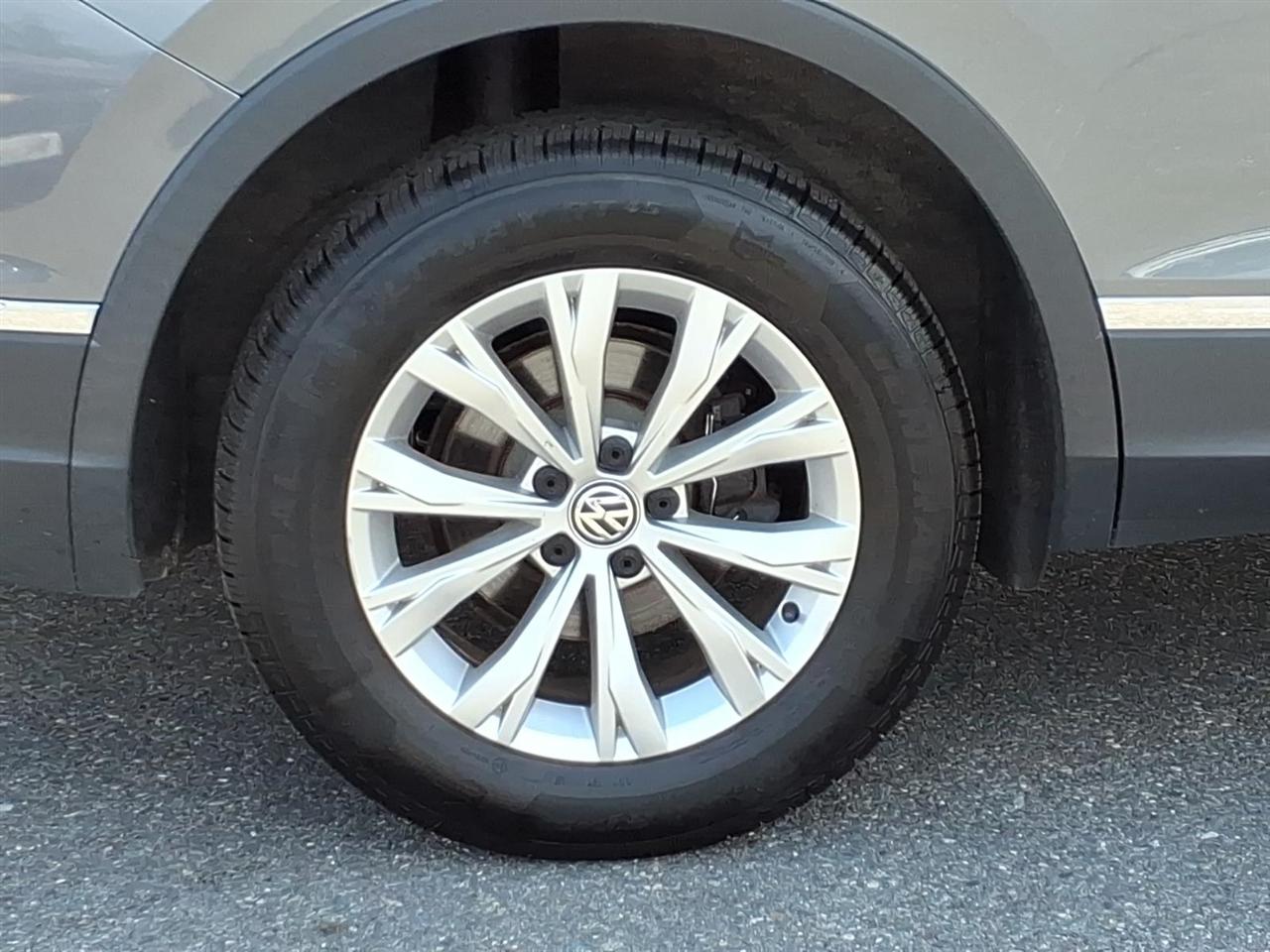 Volkswagen Tiguan 2.0T SEL 4MOTION 2018