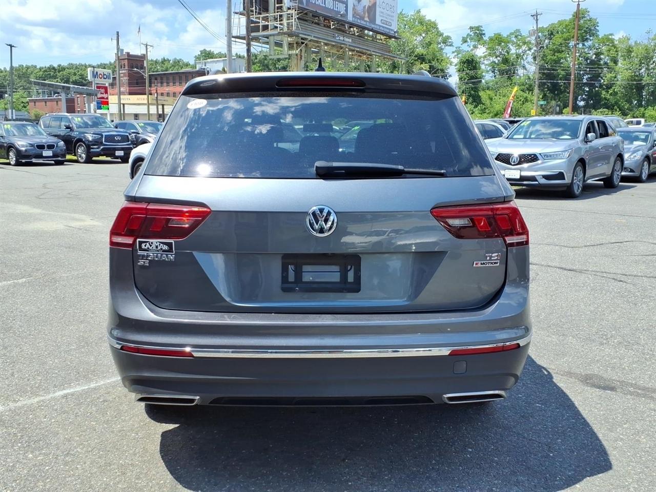 Volkswagen Tiguan 2.0T SEL 4MOTION 2018