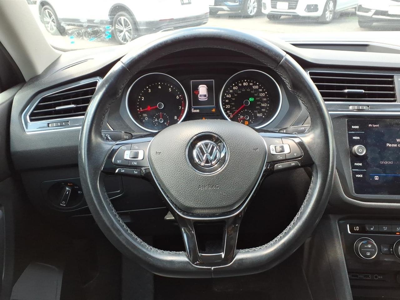 Volkswagen Tiguan 2.0T SEL 4MOTION 2018