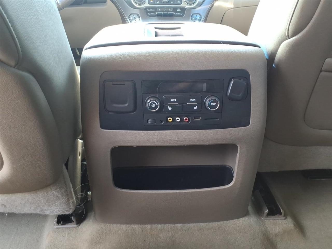 Chevrolet Tahoe 4WD 4dr LTZ 2016