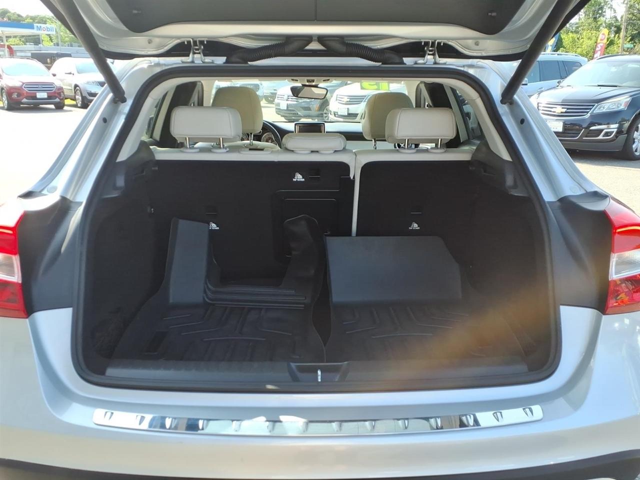 Mercedes-Benz GLA-Class 4MATIC 4dr GLA 250 2015