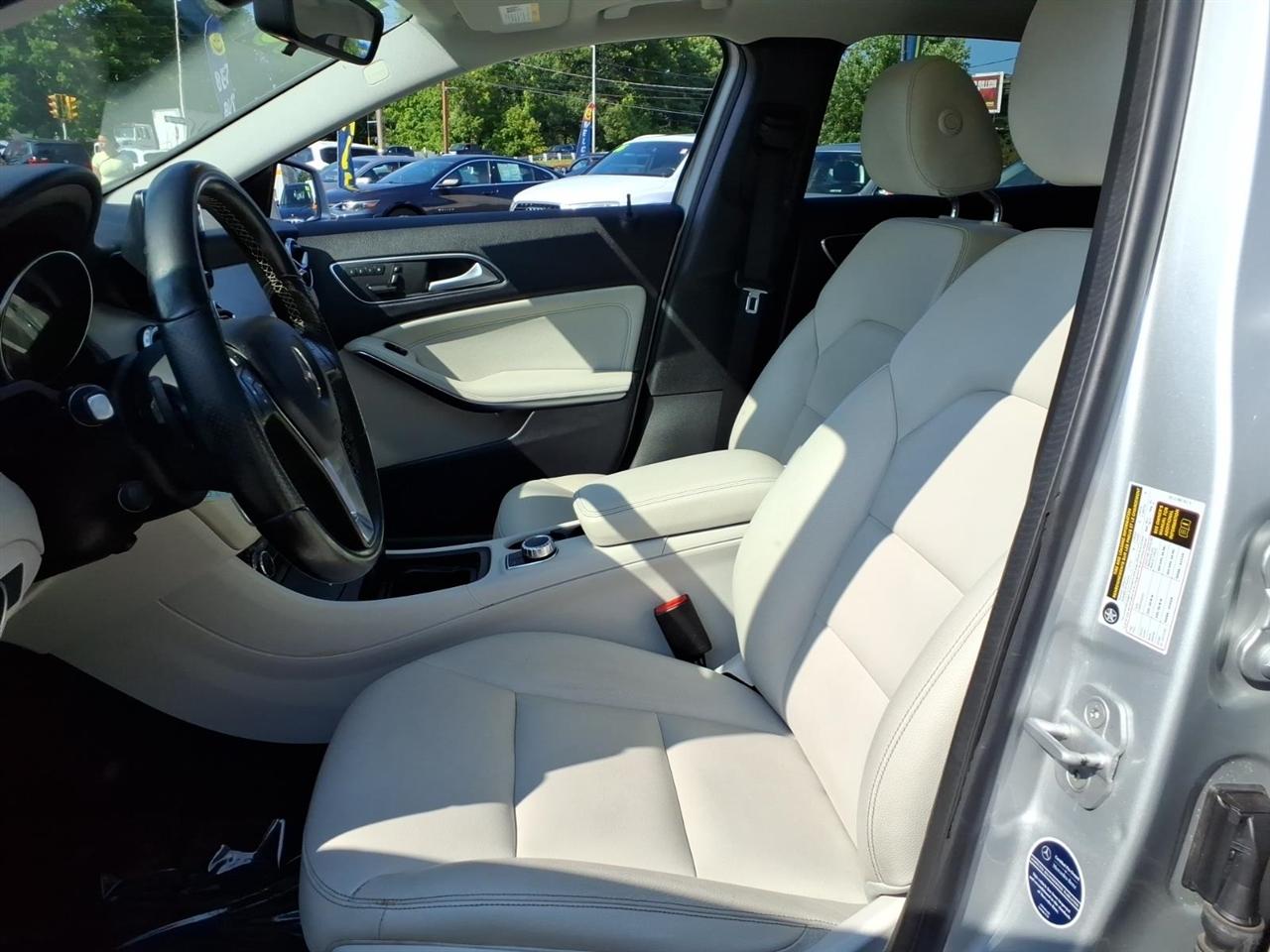 Mercedes-Benz GLA-Class 4MATIC 4dr GLA 250 2015