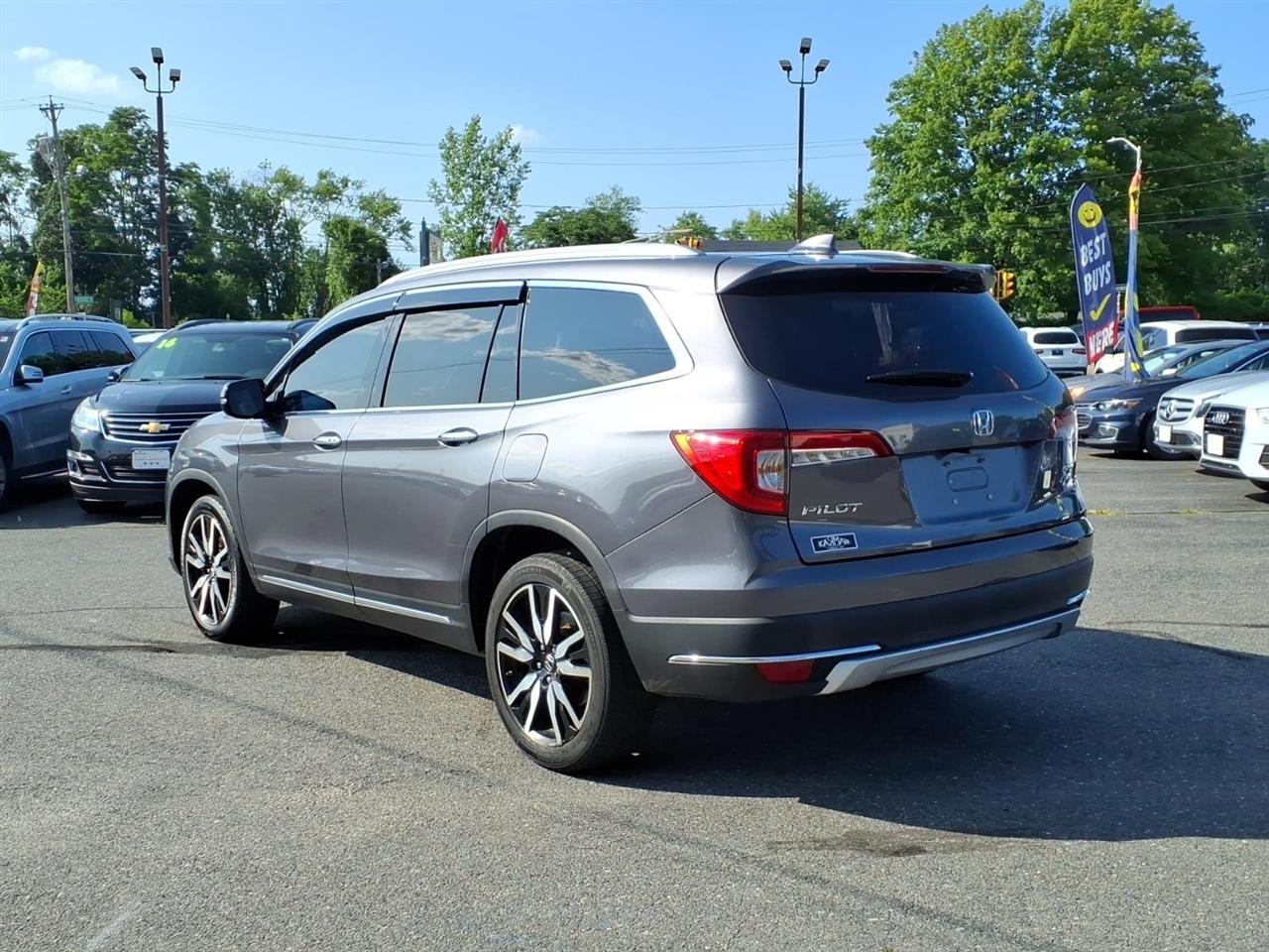 Honda Pilot Touring 8-Passenger AWD 2019