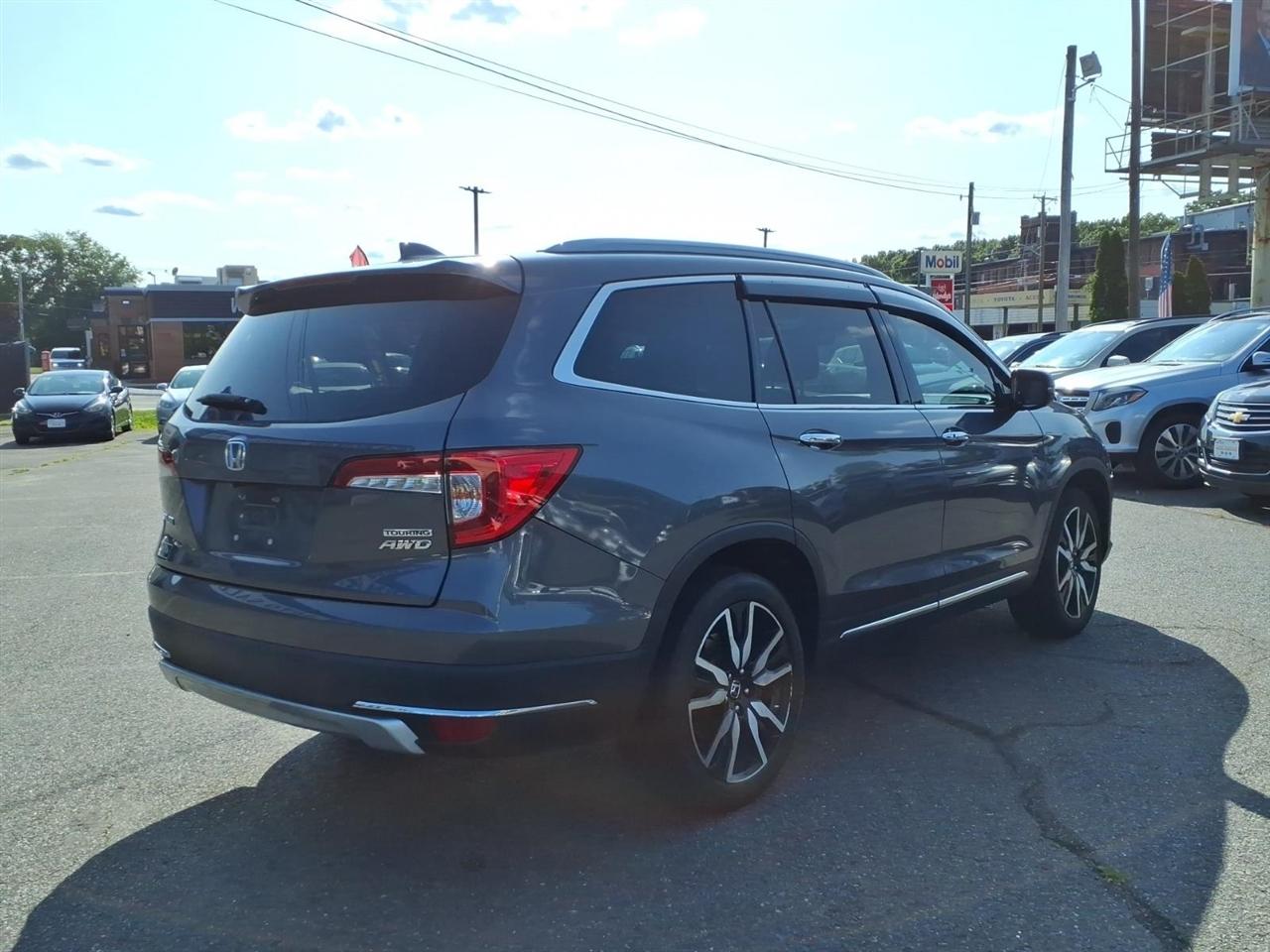 Honda Pilot Touring 8-Passenger AWD 2019