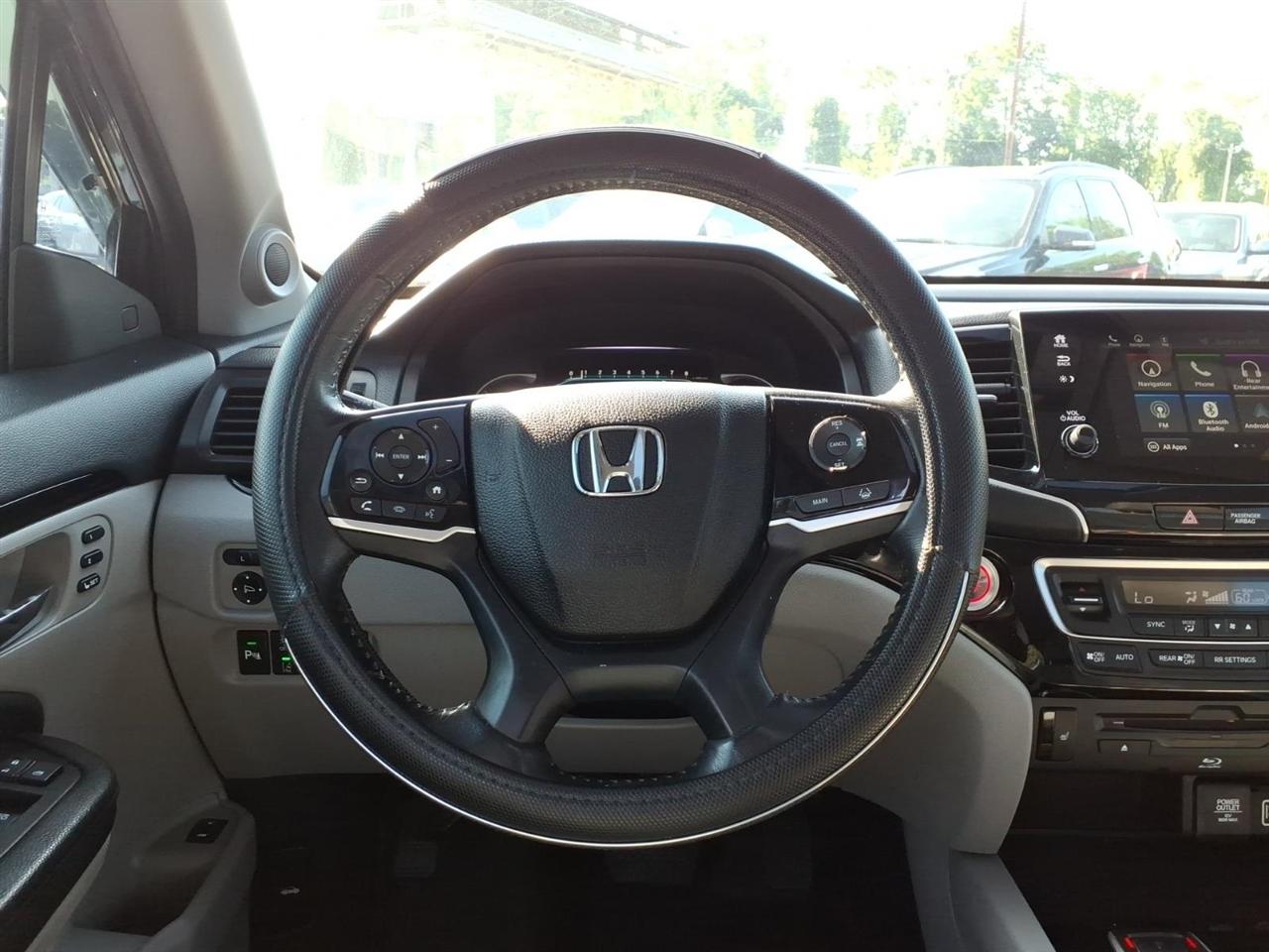 Honda Pilot Touring 8-Passenger AWD 2019