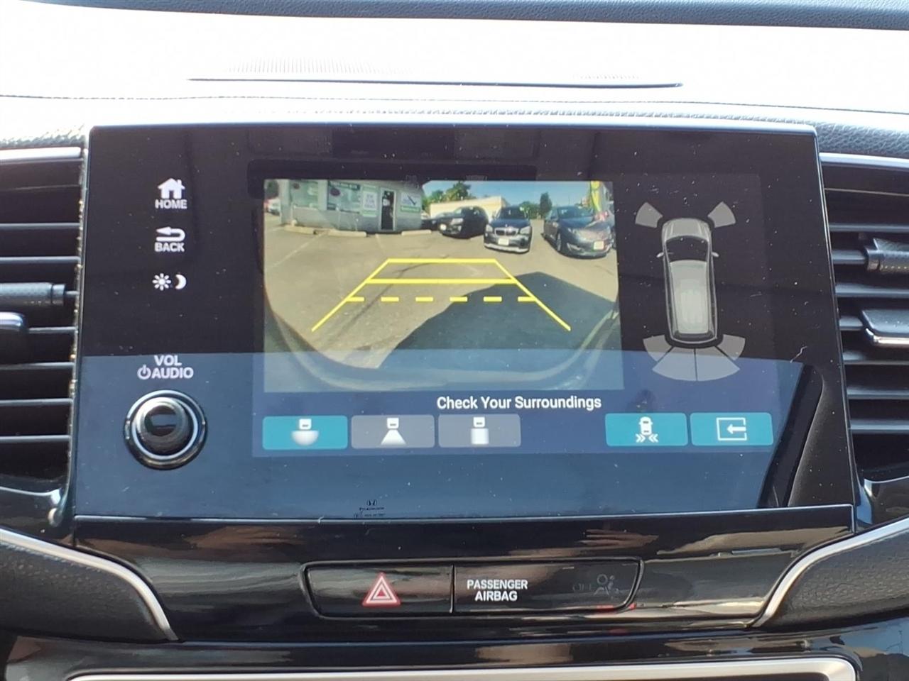 Honda Pilot Touring 8-Passenger AWD 2019