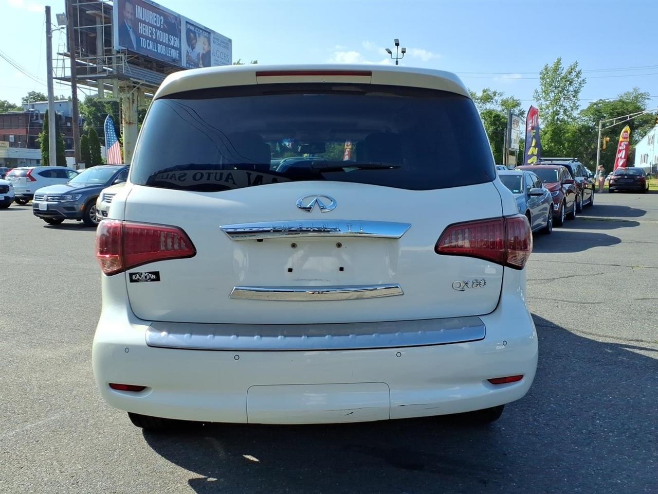 Infiniti QX80 AWD 2017