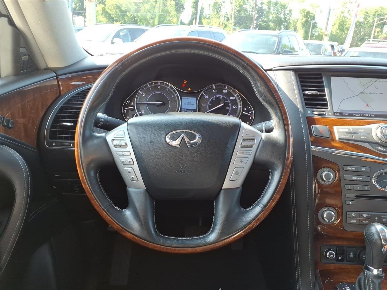 Infiniti QX80 AWD 2017
