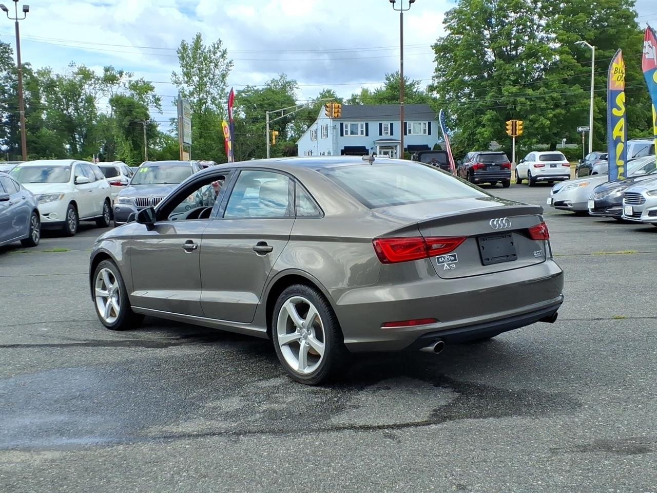 Audi A3/S3 4dr Sdn quattro 2.0T Premium 2015