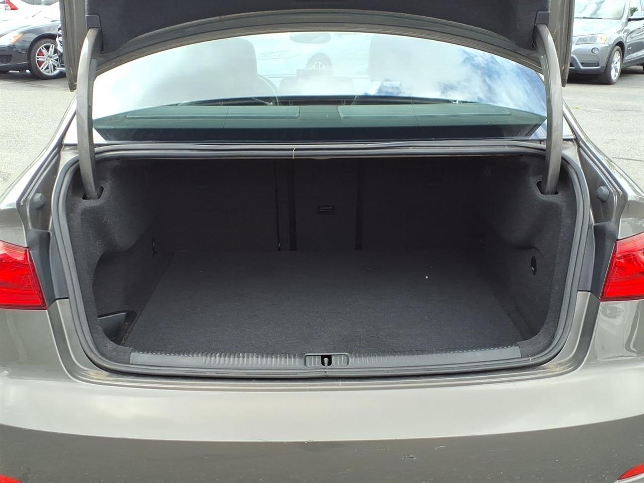 Audi A3/S3 4dr Sdn quattro 2.0T Premium 2015