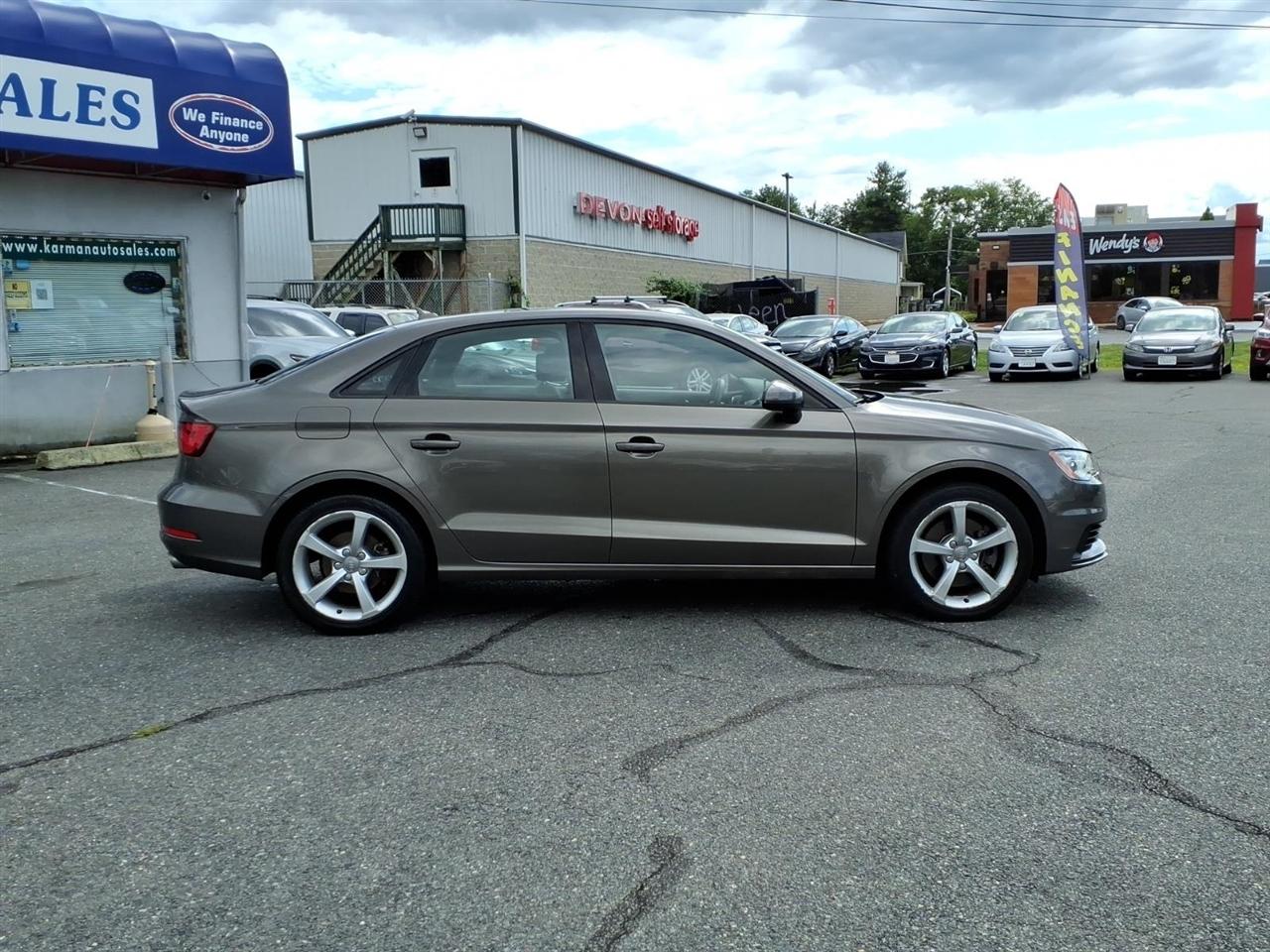 Audi A3/S3 4dr Sdn quattro 2.0T Premium 2015