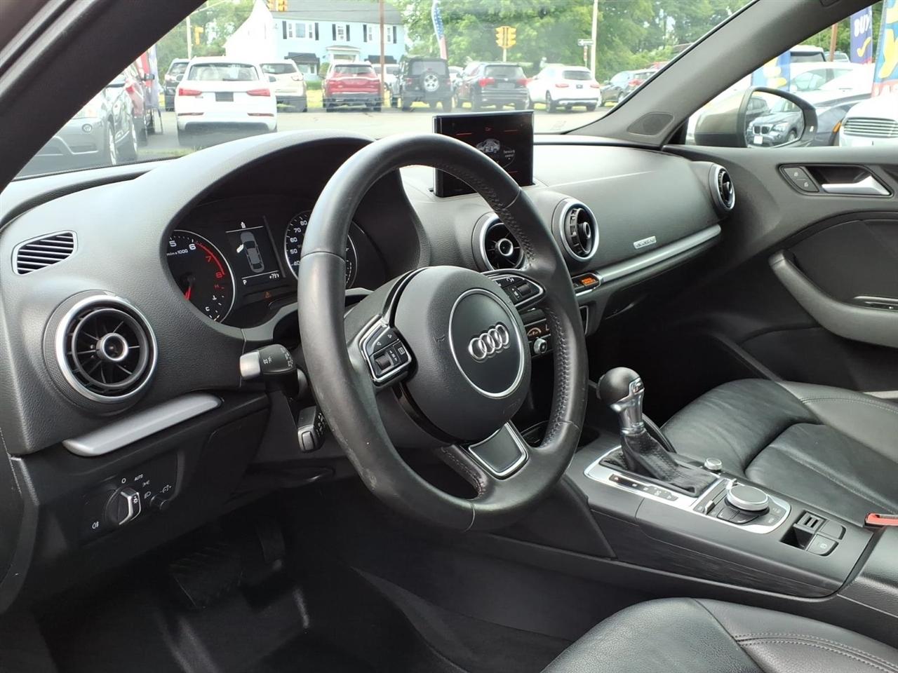Audi A3/S3 4dr Sdn quattro 2.0T Premium 2015