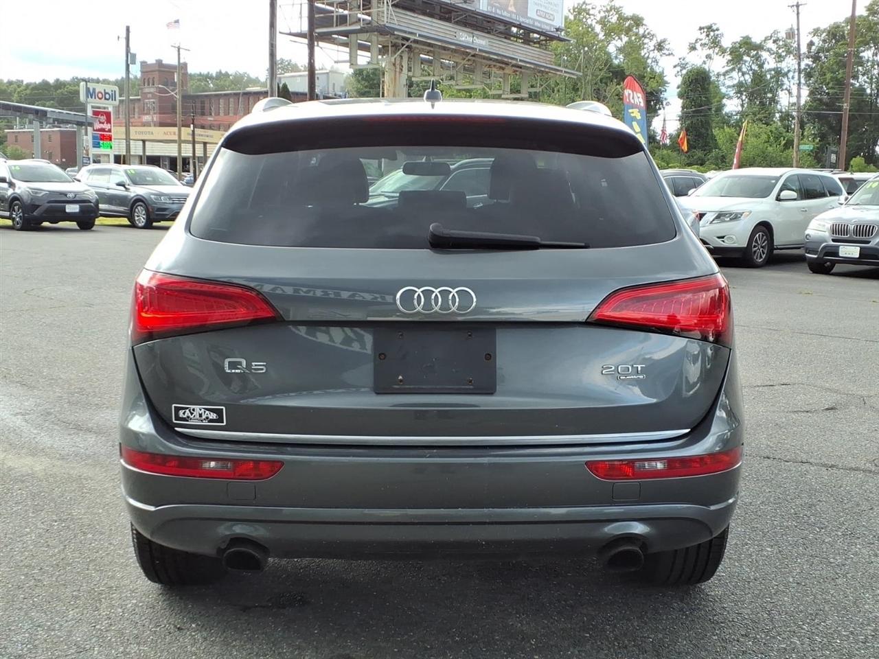 Audi Q5 quattro 4dr 2.0T Premium 2015