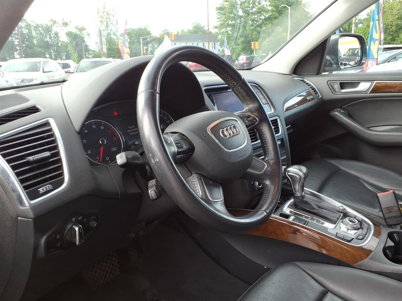 Audi Q5 quattro 4dr 2.0T Premium 2015