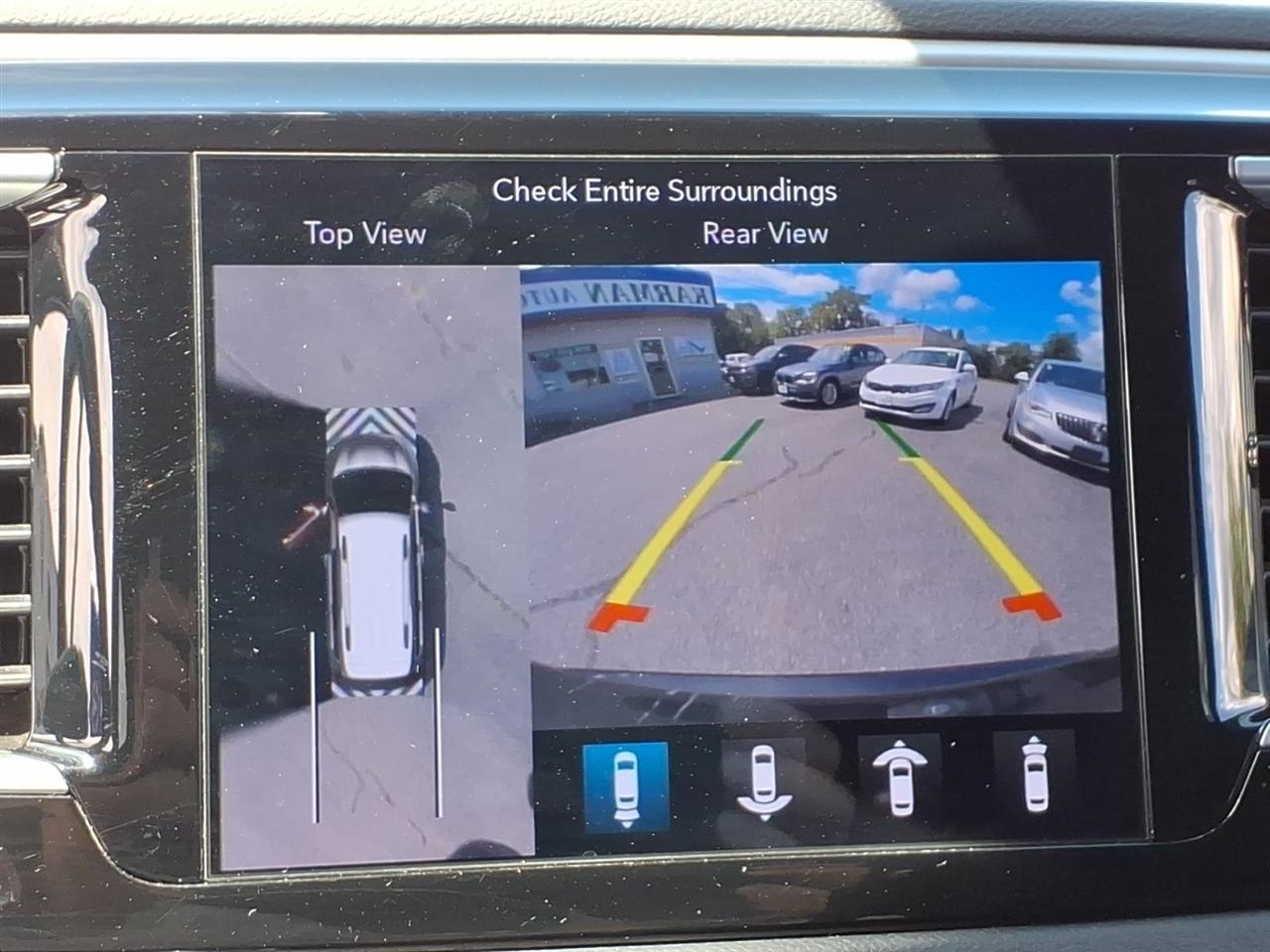 Chrysler Pacifica Touring L FWD 2018