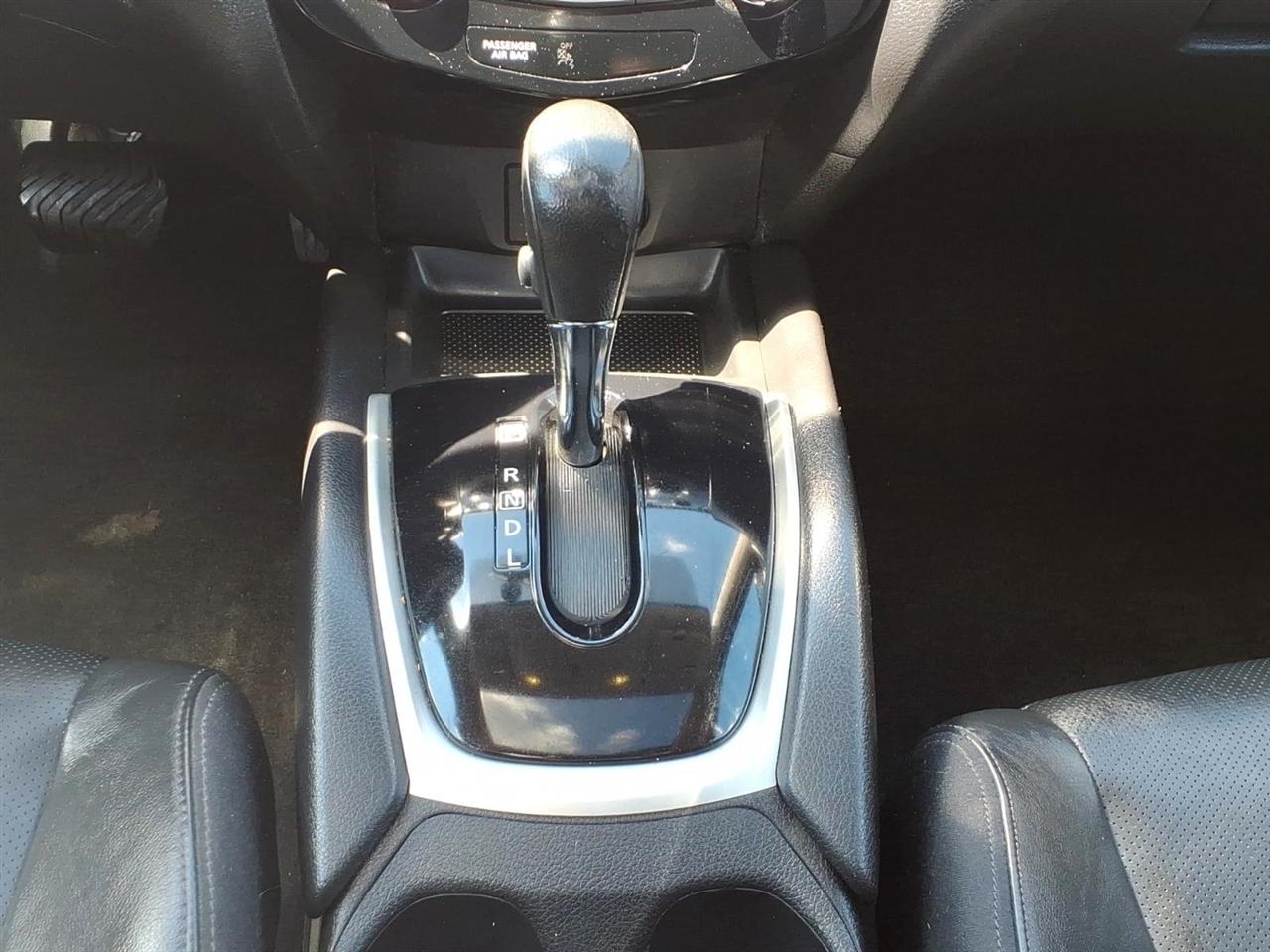 Nissan Rogue FWD SV 2018