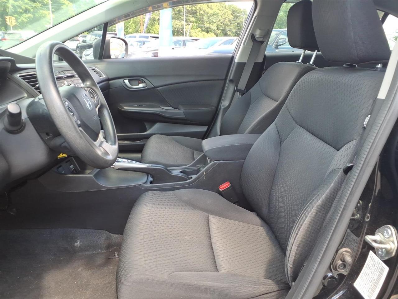 Honda Civic 4dr CVT LX 2014