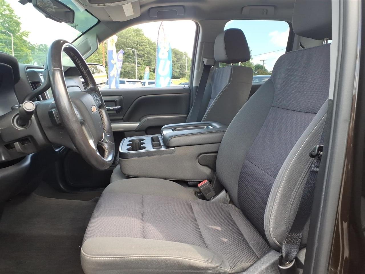 Chevrolet Silverado 1500 4WD Double Cab 143.5" LT w/1LT 2018