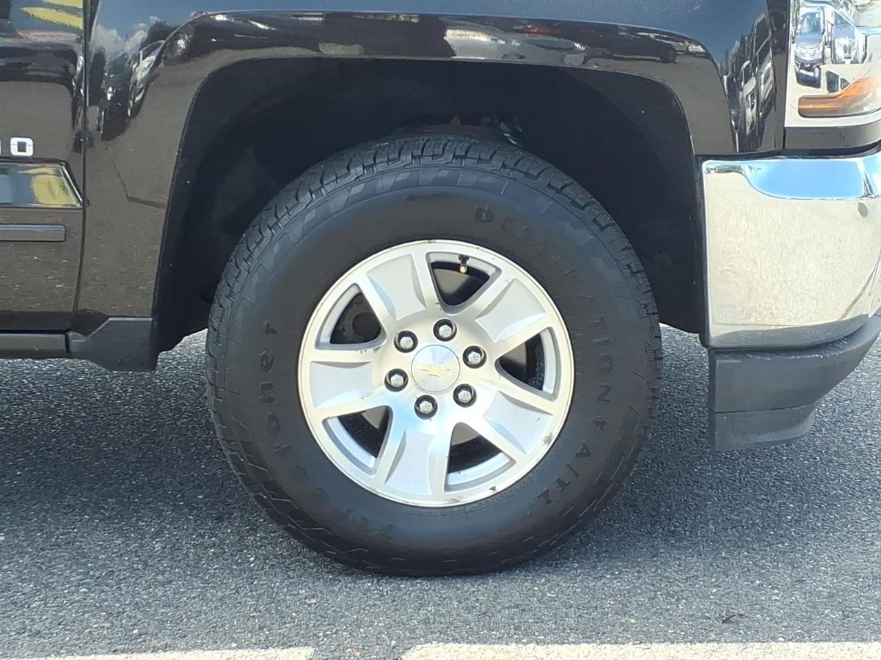Chevrolet Silverado 1500 4WD Double Cab 143.5" LT w/1LT 2018