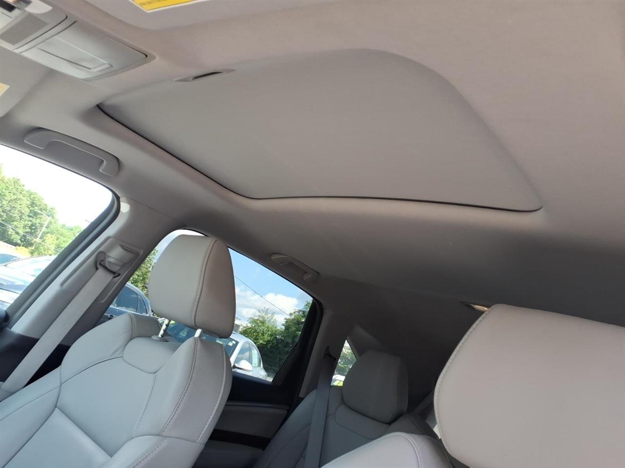 Acura MDX SH-AWD 7-Passenger 2020