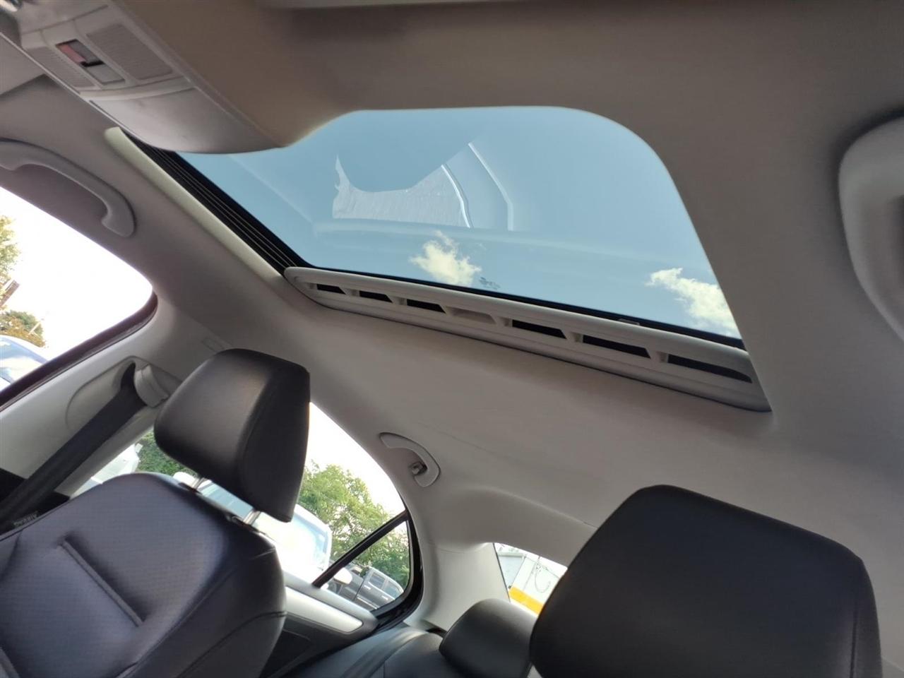 Volkswagen Jetta Sedan 4dr Auto SE PZEV 2014