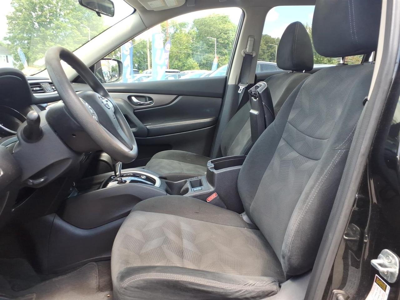 Nissan Rogue AWD 4dr SV 2016