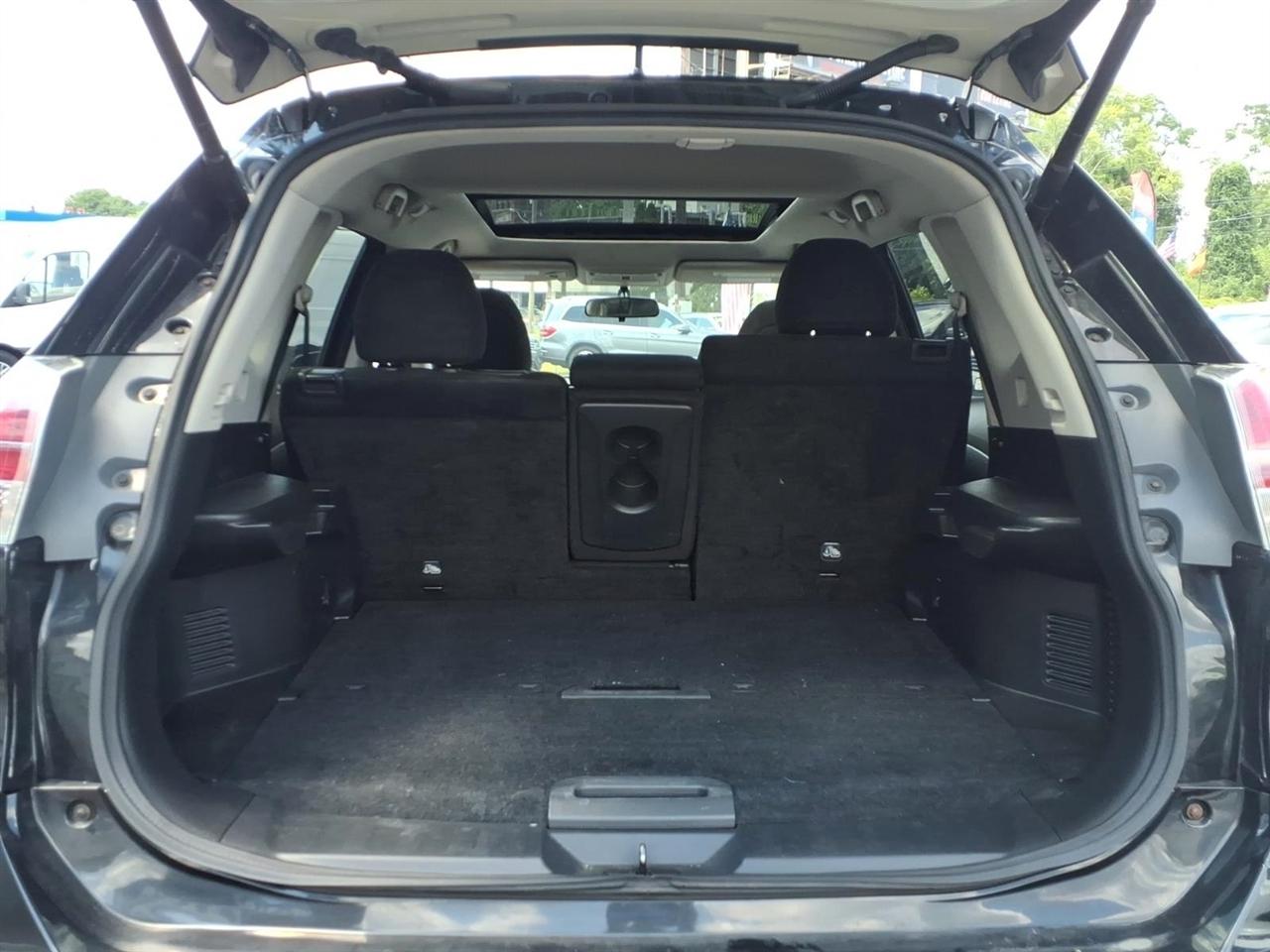 Nissan Rogue AWD 4dr SV 2016