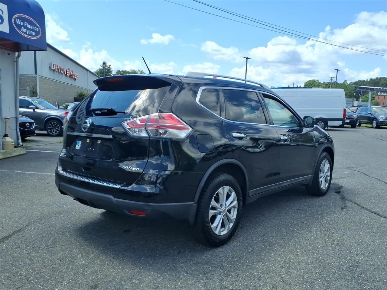 Nissan Rogue AWD 4dr SV 2016