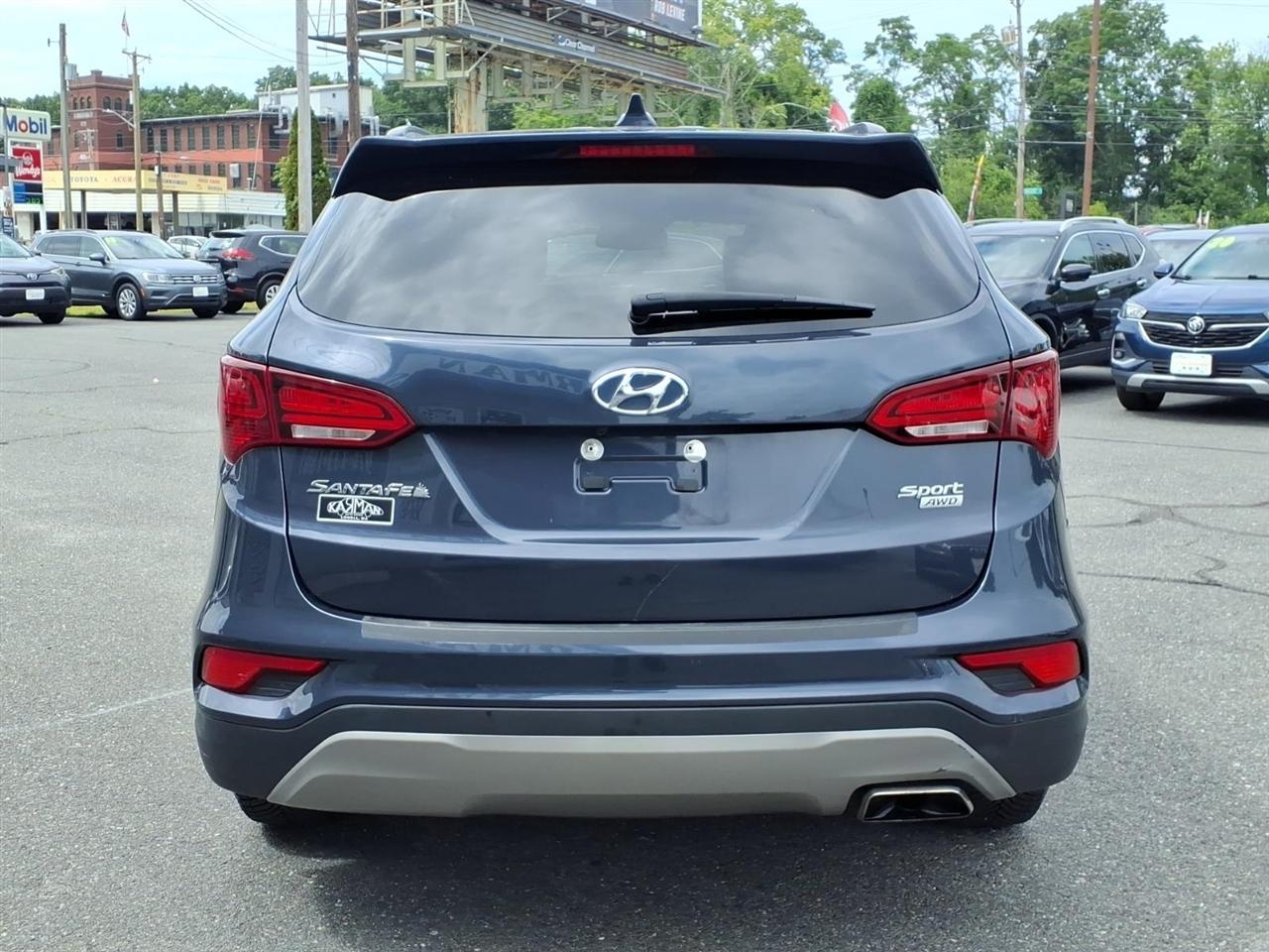 Hyundai Santa Fe Sport 2.4L Auto AWD 2017