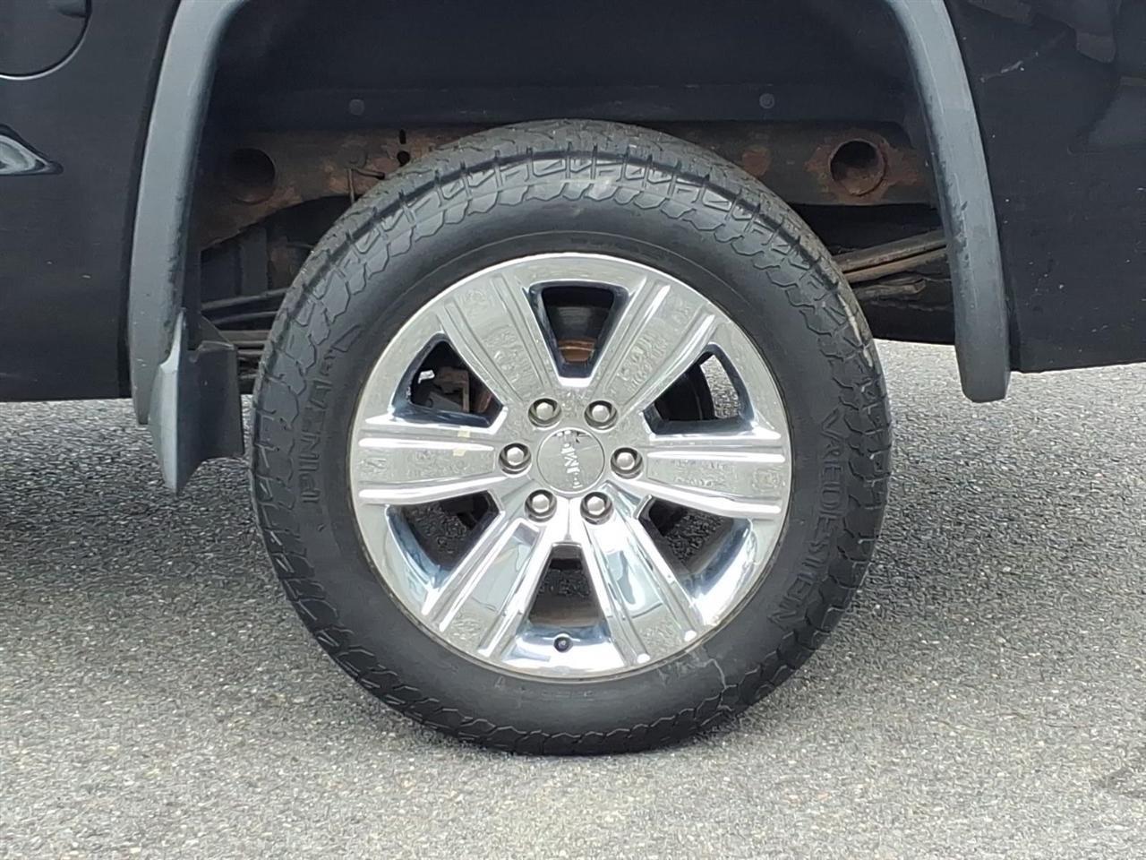 GMC Sierra 1500 4WD Crew Cab 143.5" SLT 2017