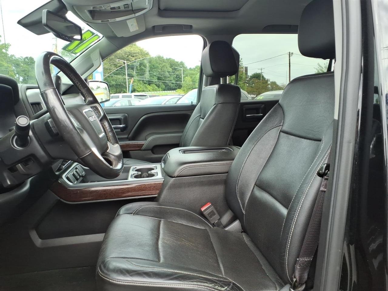 GMC Sierra 1500 4WD Crew Cab 143.5" SLT 2017