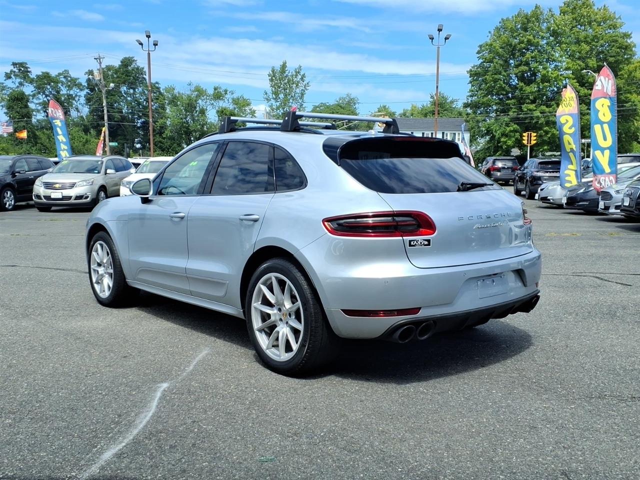 Porsche Macan AWD 4dr Turbo 2016