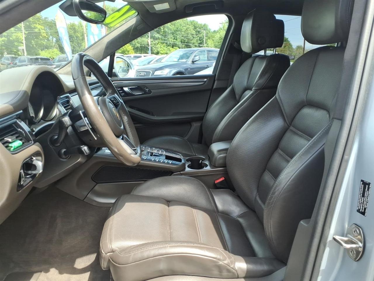 Porsche Macan AWD 4dr Turbo 2016