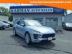 2016 Porsche Macan 