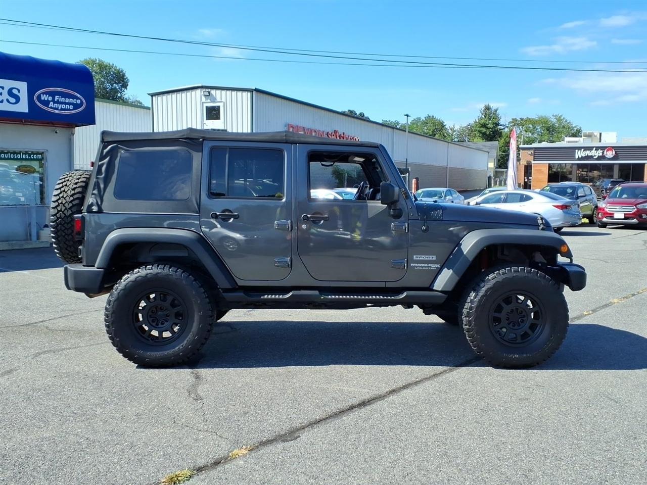 Jeep Wrangler JK Unlimited Sport S 4x4 2018