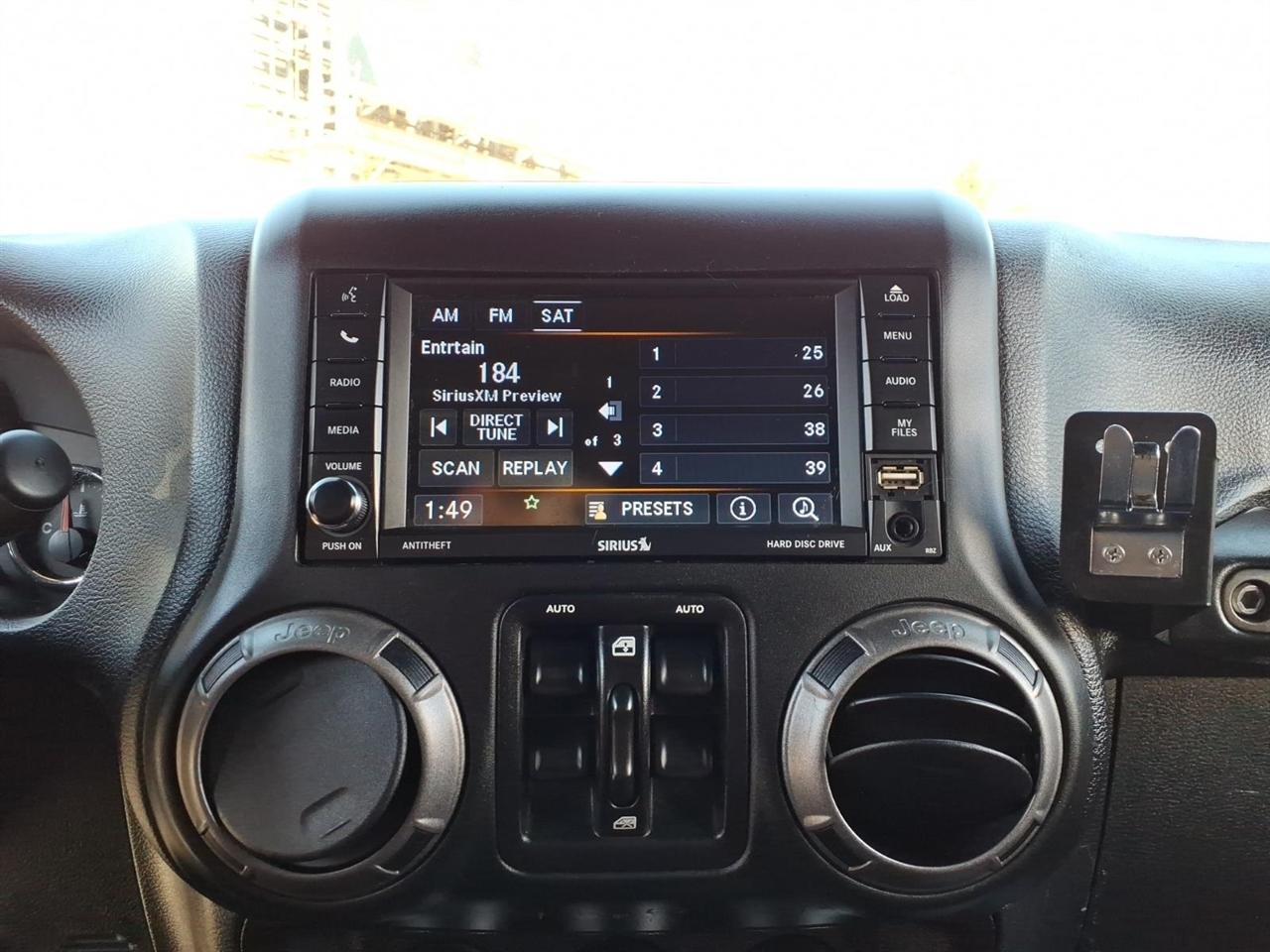 Jeep Wrangler JK Unlimited Sport S 4x4 2018