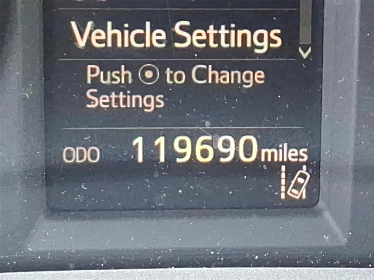 Toyota RAV4 XLE AWD (Natl) 2017