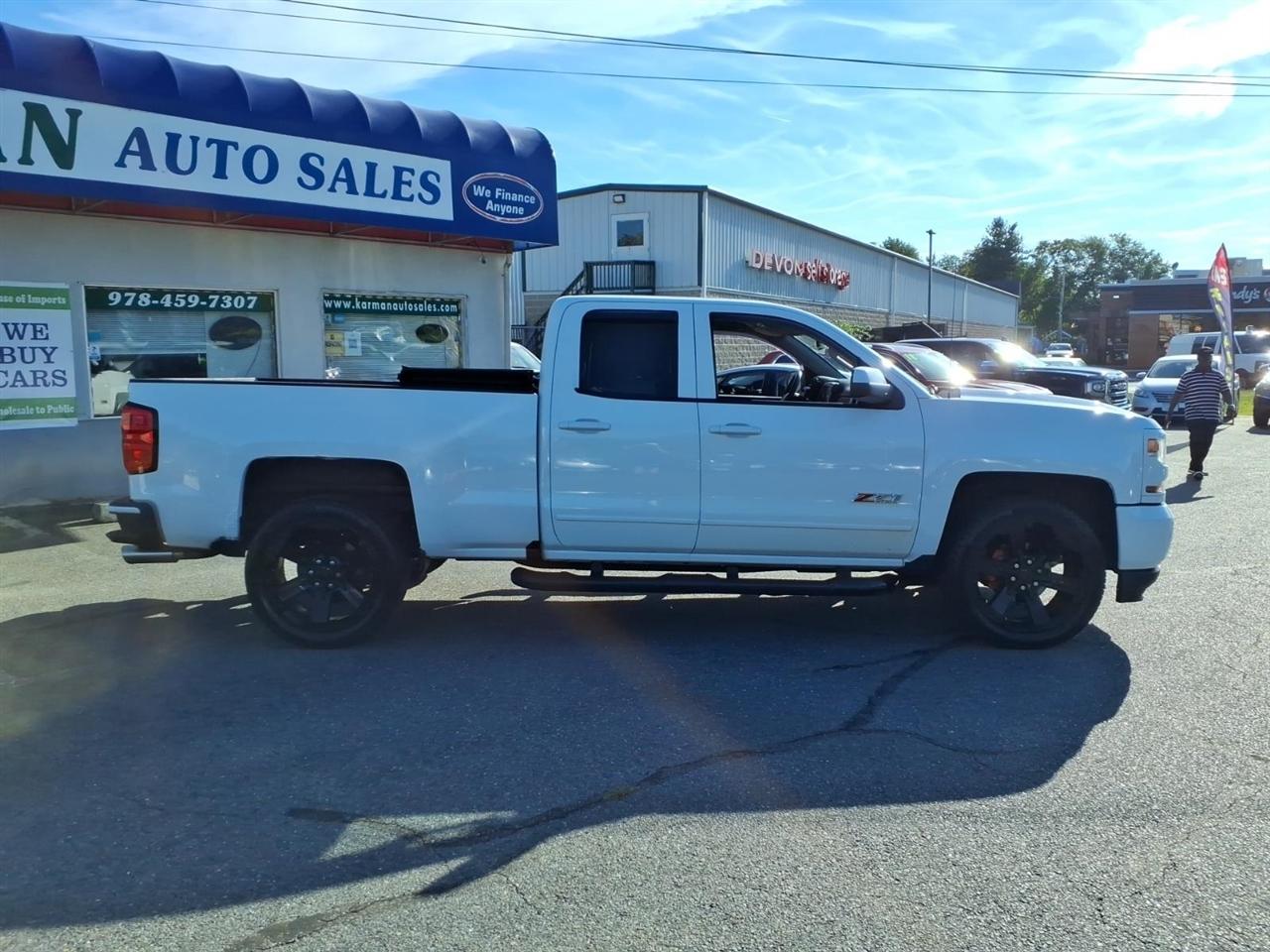 Chevrolet Silverado photo 10