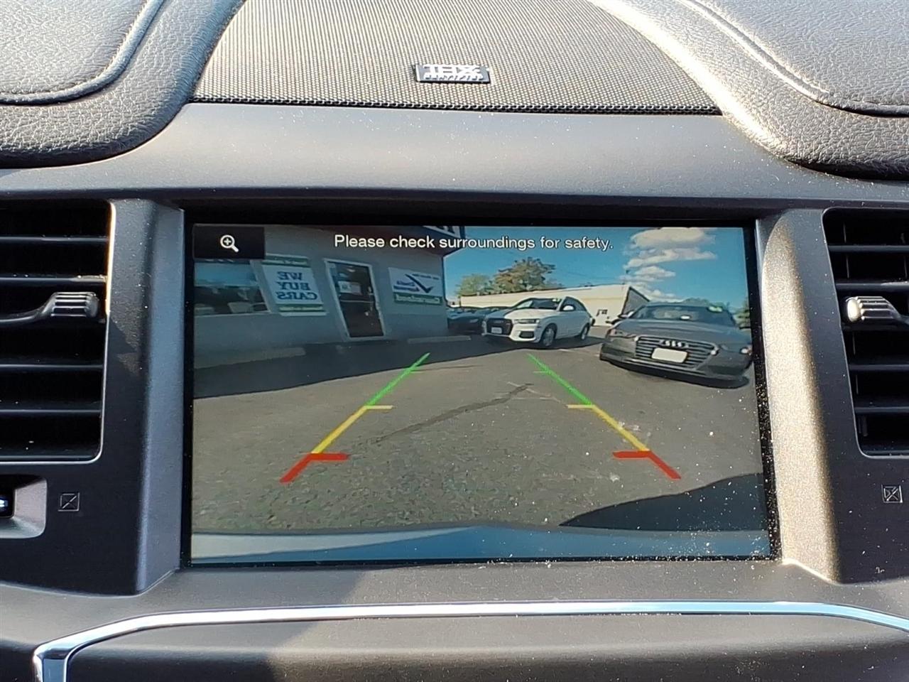 Lincoln MKS 4dr Sdn 3.7L AWD 2014