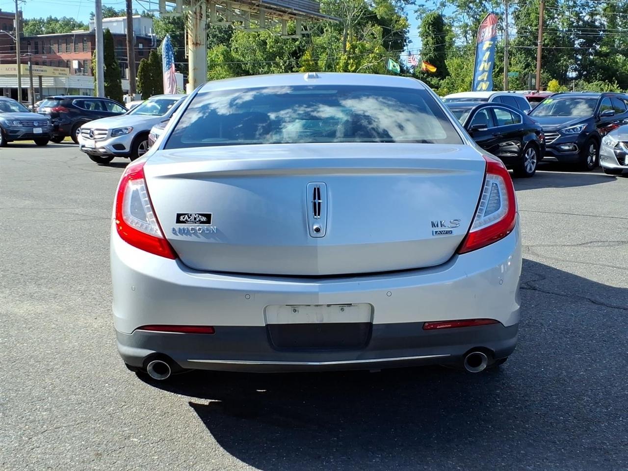Lincoln MKS 4dr Sdn 3.7L AWD 2014