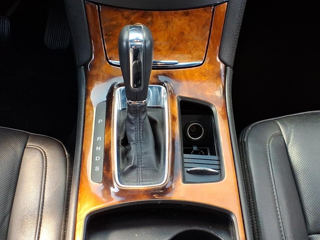 Lincoln MKS 4dr Sdn 3.7L AWD 2014