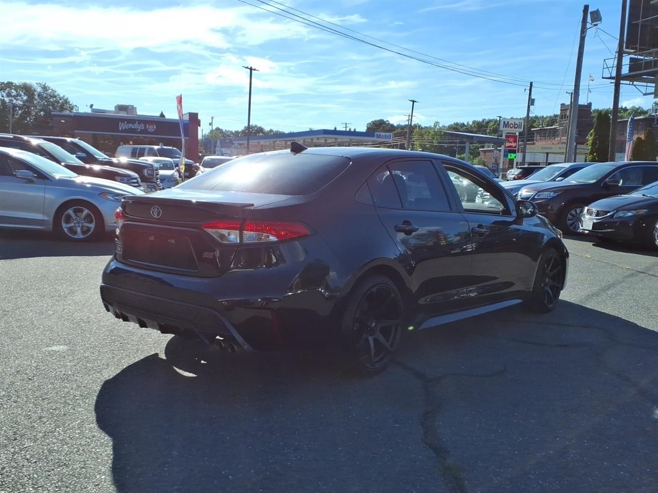 Toyota Corolla SE Manual (Natl) 2020
