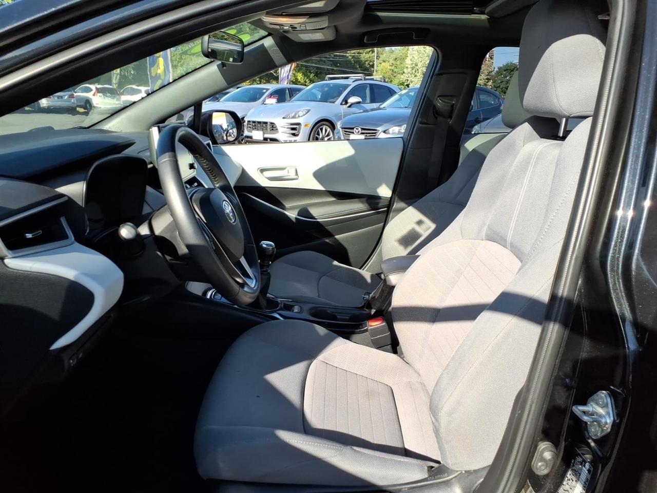 Toyota Corolla SE Manual (Natl) 2020