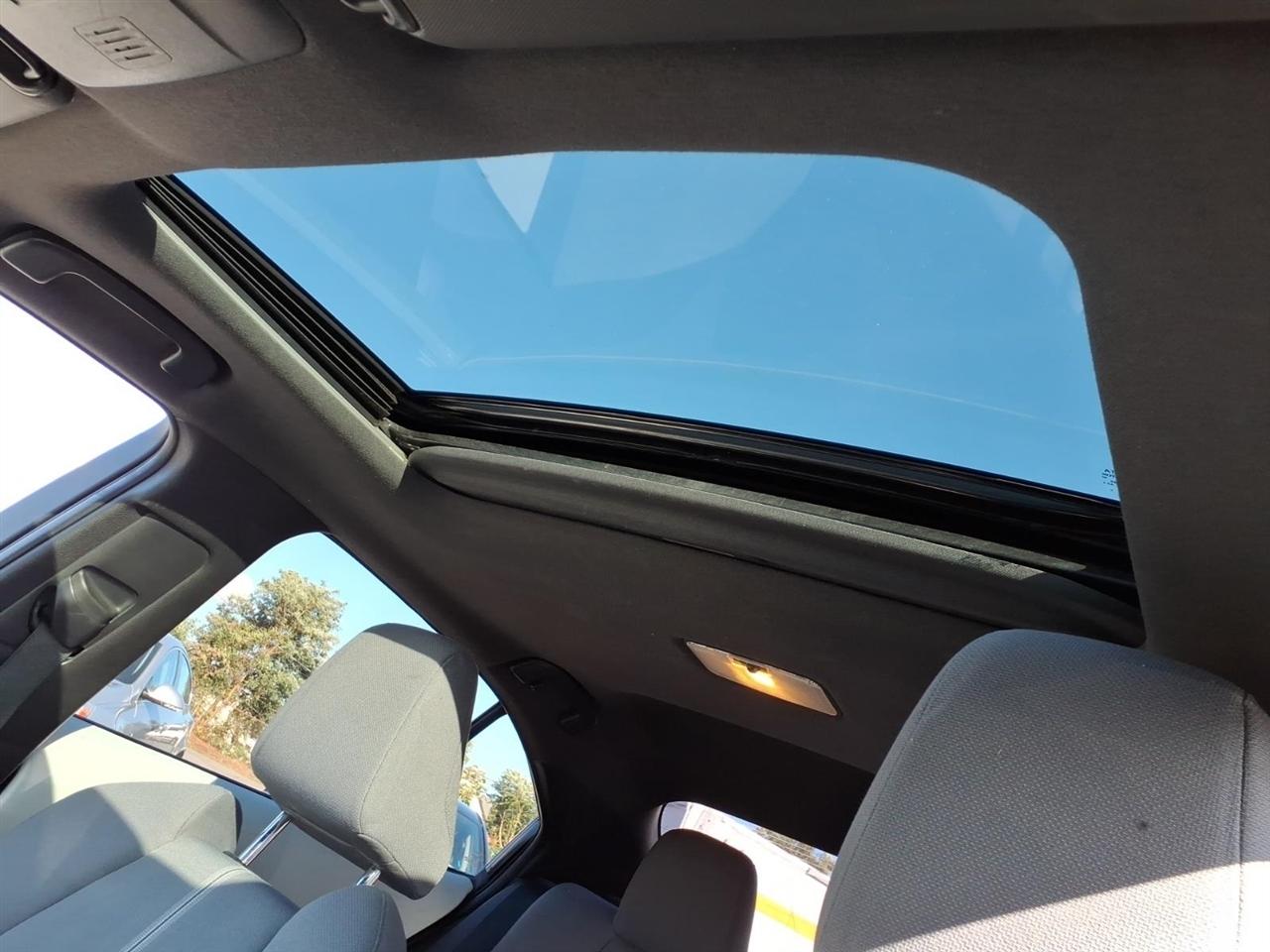 Toyota Corolla SE Manual (Natl) 2020