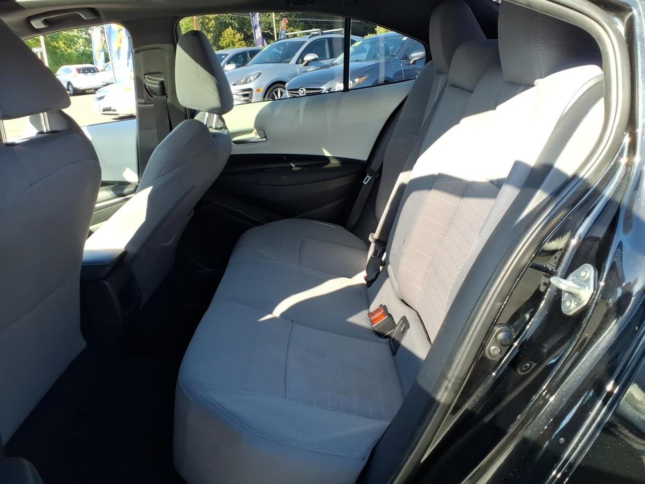 Toyota Corolla SE Manual (Natl) 2020